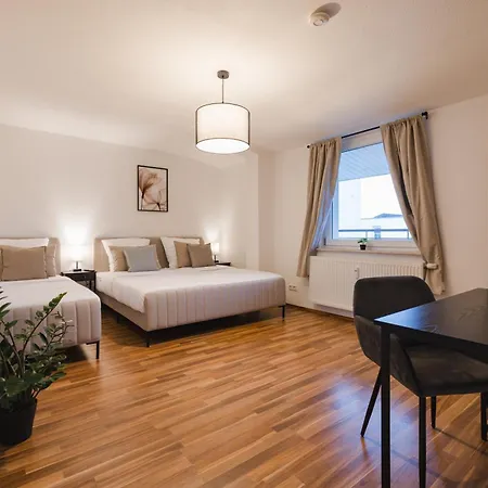 2-Zimmer-Apartment - kostenloser Parkplatz - Klimaanlage Appartement